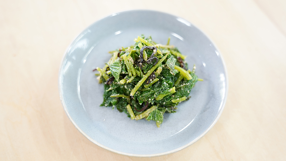 さつまいもの葉と茎で作った胡麻和え